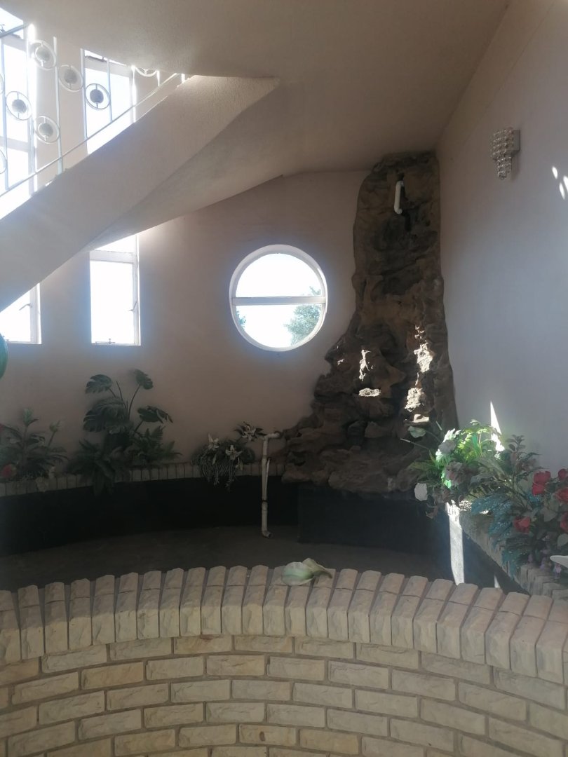 4 Bedroom Property for Sale in Ladybrand Free State